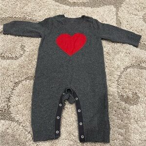 GAP Charcoal and Red Heart Kids Footie